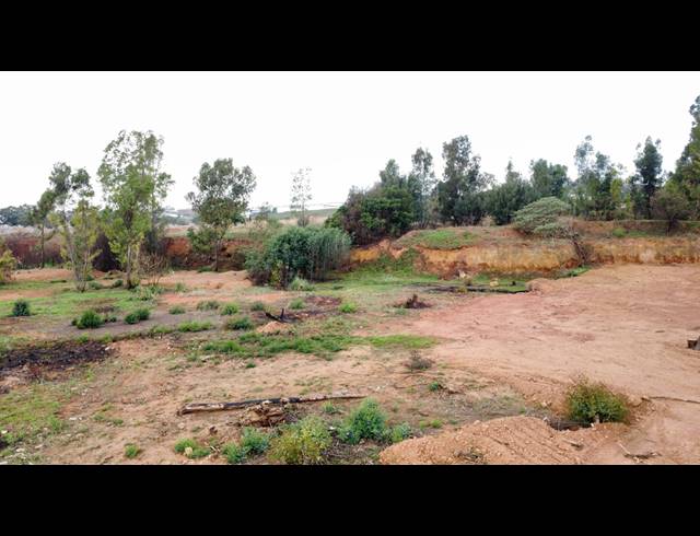 42,000M² VACANT LAND FOR SALE IN MEADOWDALE